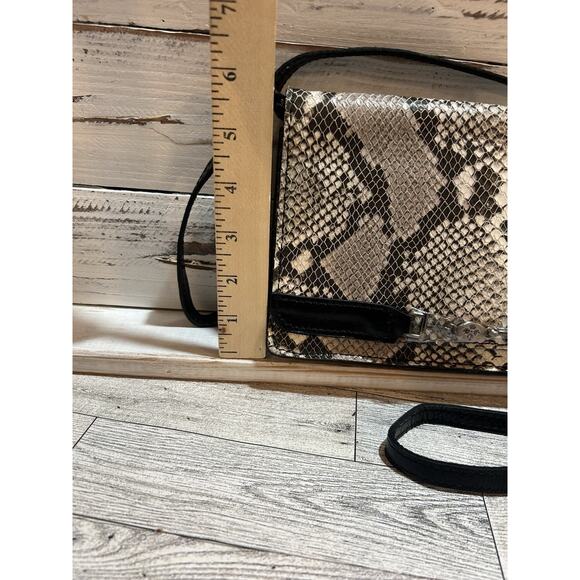 Patricia Nash Apricale Crossbody Wristlet Python taupe grey tan MSRP $169 NEW - Picture 5 of 12